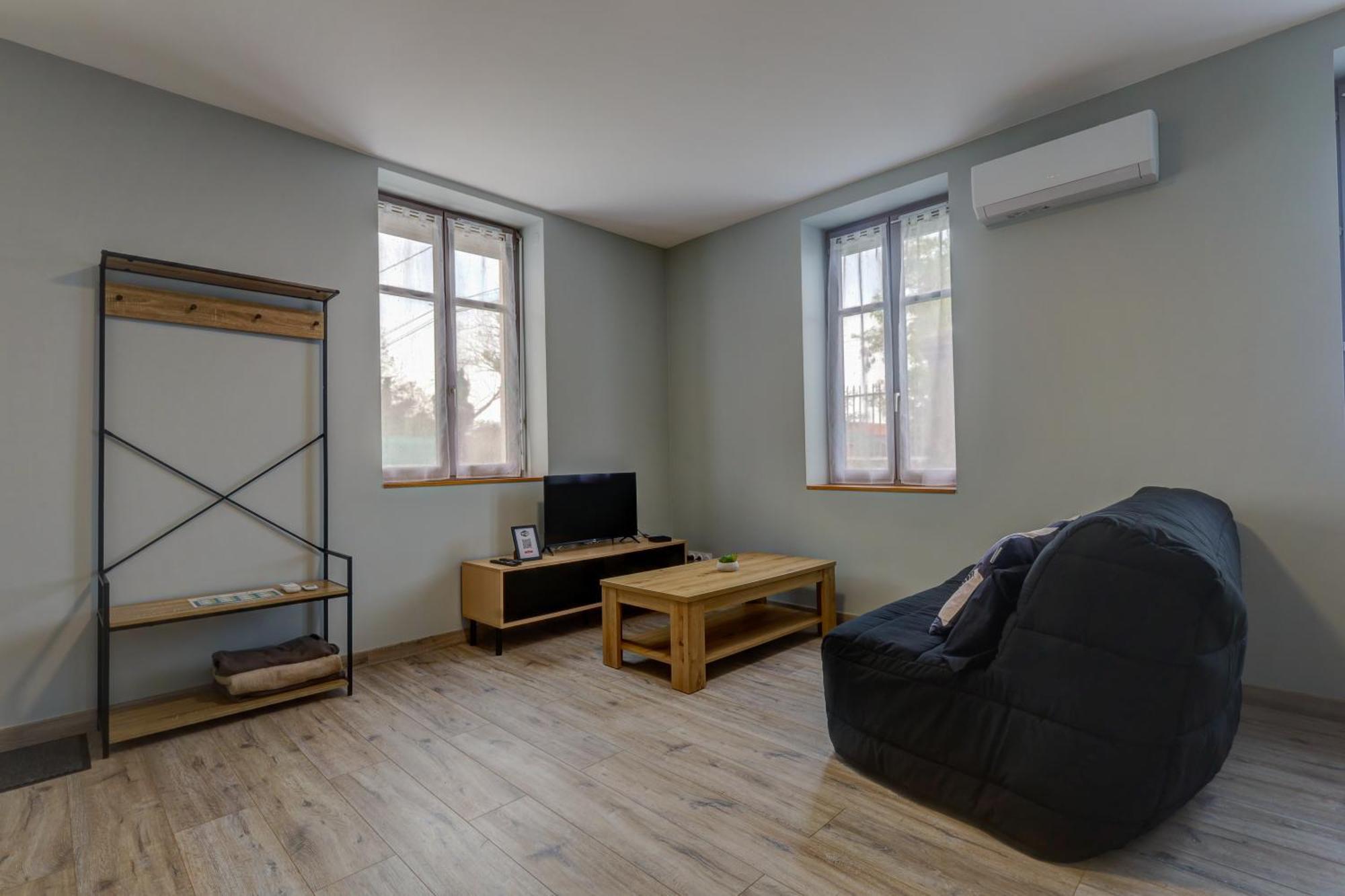 Apartamento Le Westy 1 Hieres-Sur-Amby Exterior foto