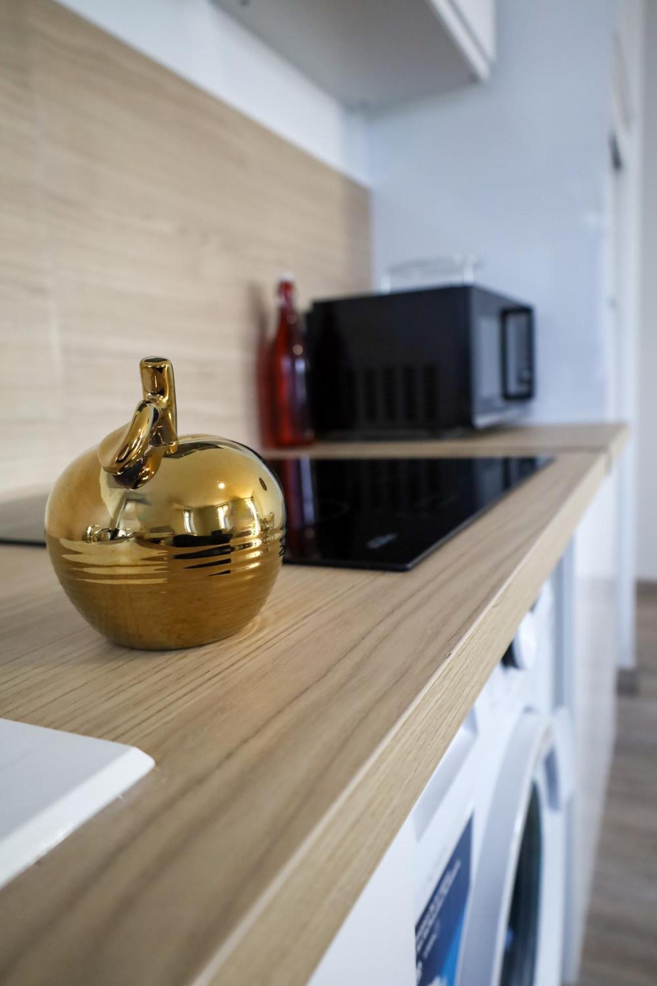 Apartamento Le Westy 1 Hieres-Sur-Amby Exterior foto